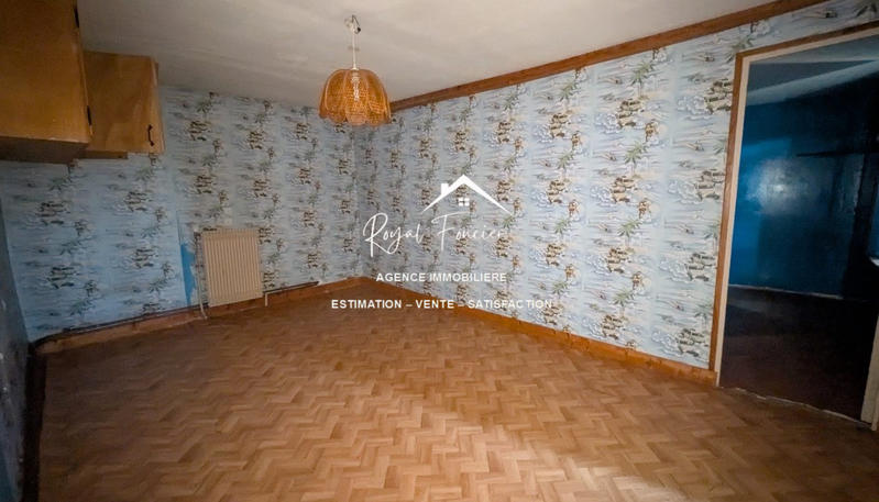 Maison ancienne - 148 m² - 8 pièces