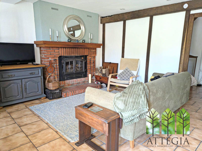 Maison - 90 m² - 4 pièces