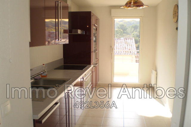 Appartement - 78 m² - 3 pièces