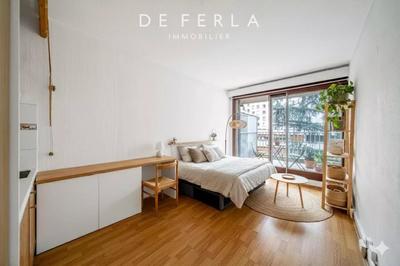 Studio - 15 m² - 1 pièce