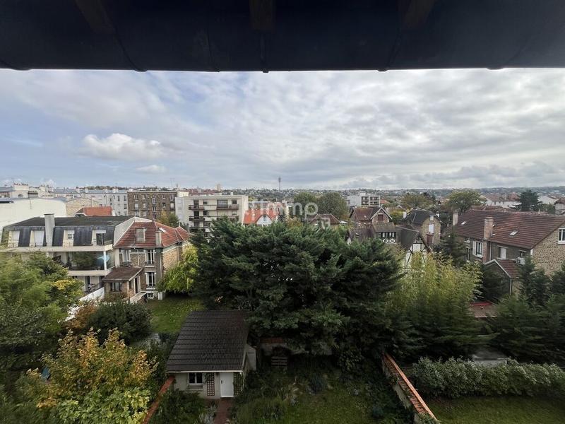 Studio - 8 m² - 1 pièce