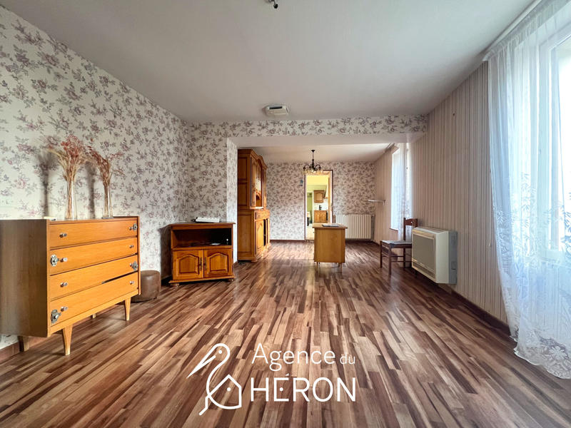 Maison - 95 m² - 6 pièces