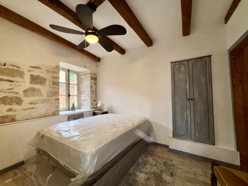 Maison - 93 m² - 5 pièces