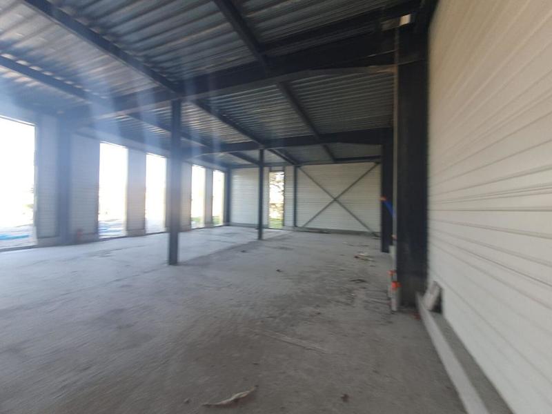 Entrepôt - 170 m²