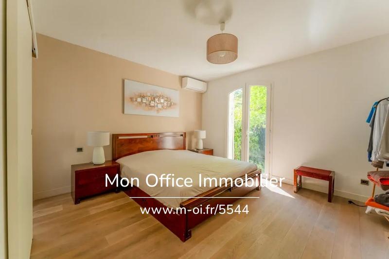 Villa - 310 m² - 5 pièces