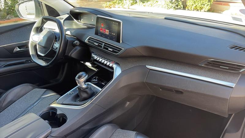 Peugeot 3008 1.2 PureTech 130 Allure