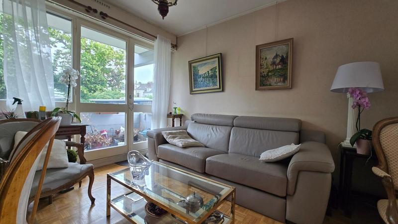 Appartement - 104 m² - 4 pièces