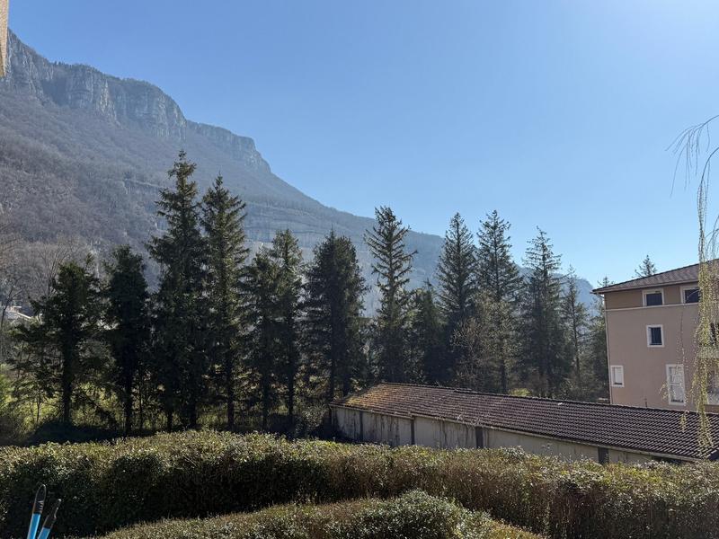 Appartement - 97 m² - 5 pièces