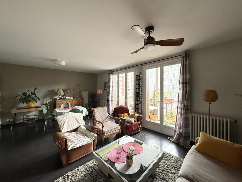 Appartement ancien - 73 m² - 3 pièces