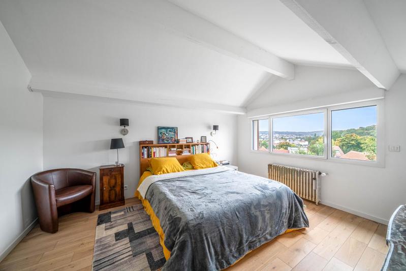 Maison - 208 m² - 7 pièces