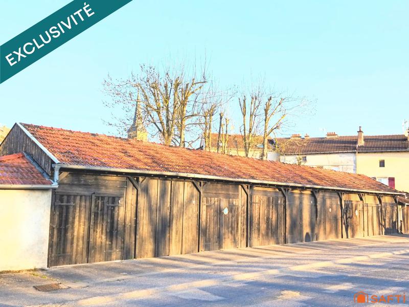 Local commercial - 551 m² - 12 pièces