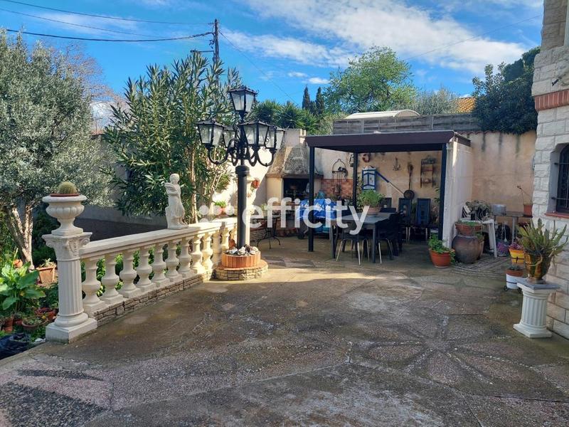 Maison - 164 m² - 8 pièces