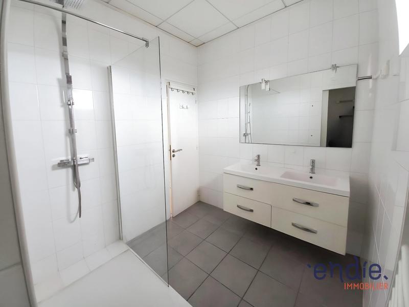 Maison bourgeoise - 224 m² - 8 pièces