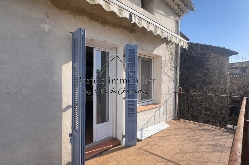 Appartement - 100 m² - 3 pièces