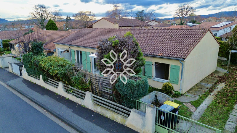 Maison - 123 m² - 6 pièces