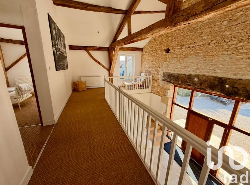 Maison - 332 m² - 11 pièces