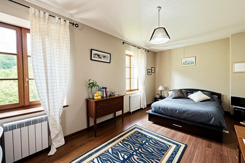 Maison ancienne - 345 m² - 10 pièces