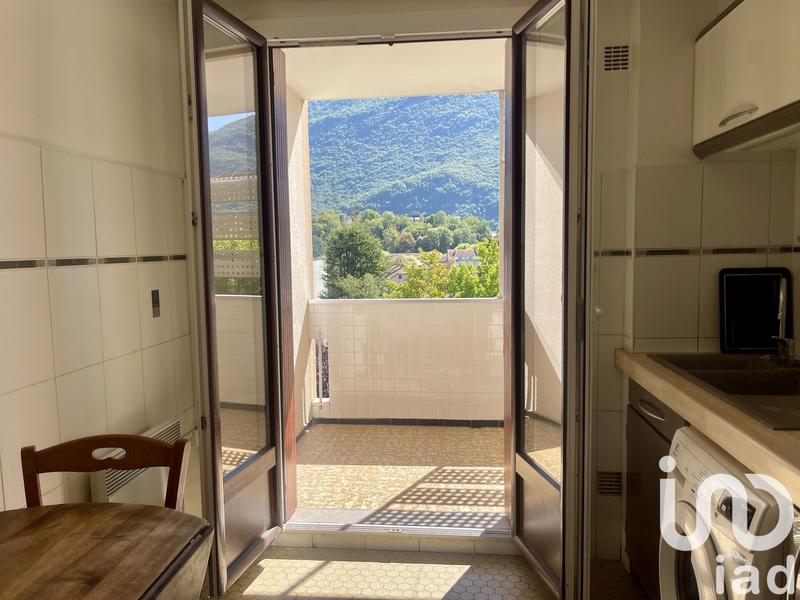 Appartement - 75 m² - 3 pièces