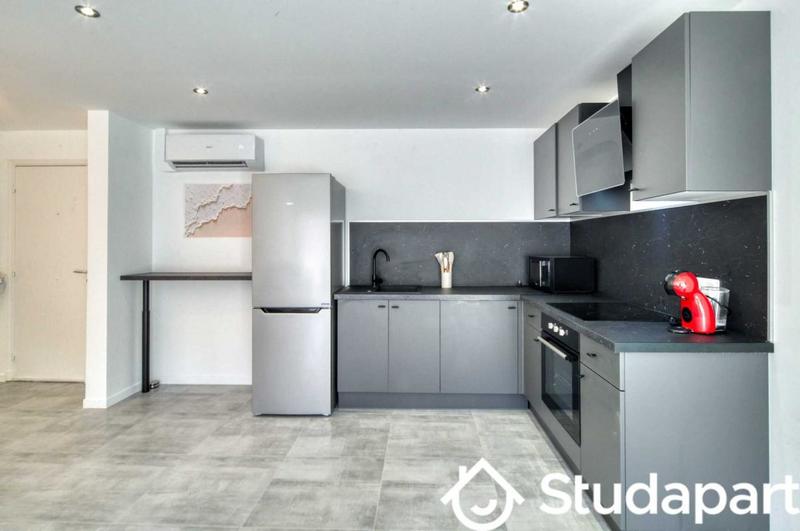 Appartement - 60 m² - 2 pièces