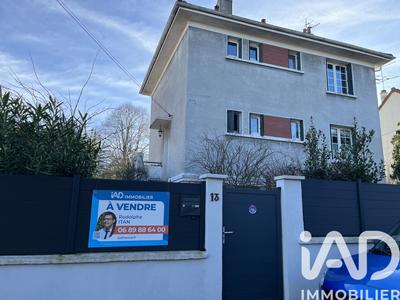 Maison - 140 m² - 6 pièces