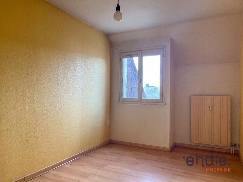 Appartement - 98 m² - 5 pièces