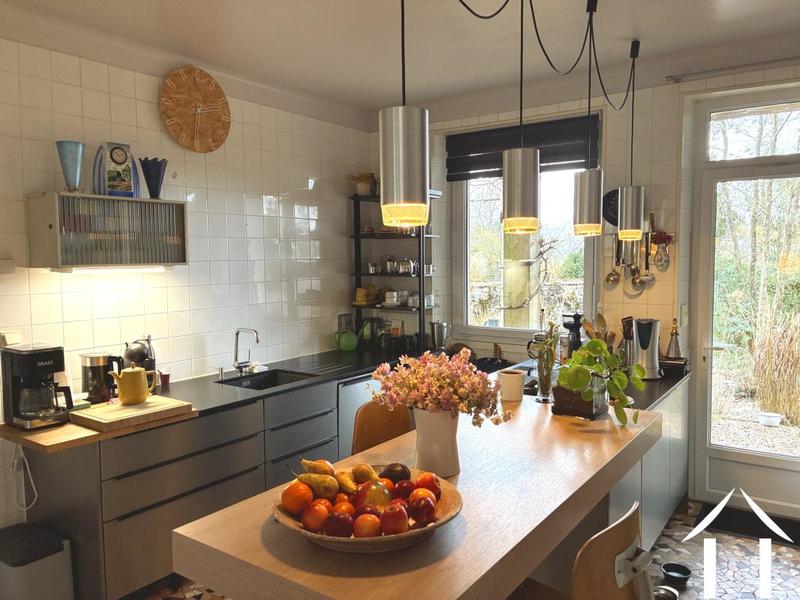 Cave / Box - 280 m²