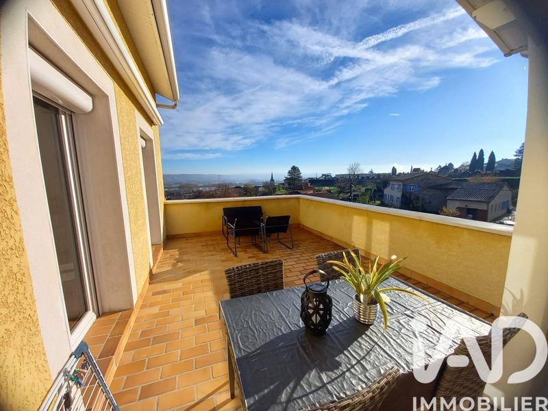 Maison - 95 m² - 4 pièces