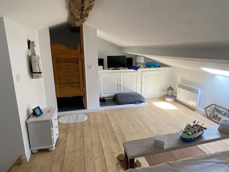 Loft - 53 m² - 2 pièces