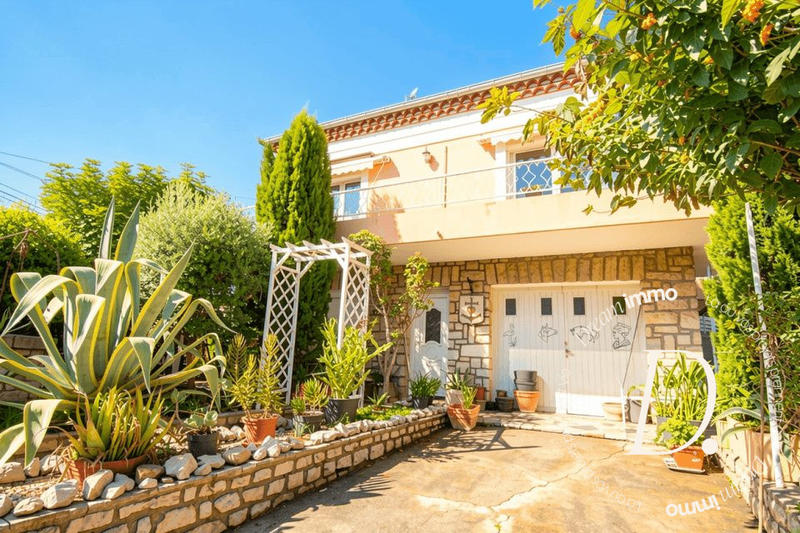 Maison - 131 m² - 6 pièces