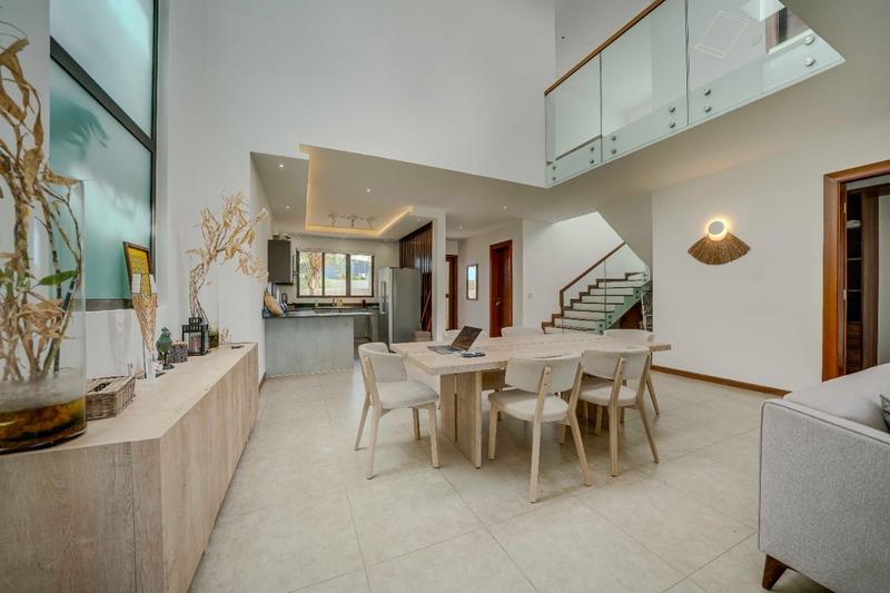 Villa - 377 m² - 7 pièces