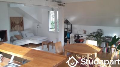 Chambre - 9 m² - 1 pièce