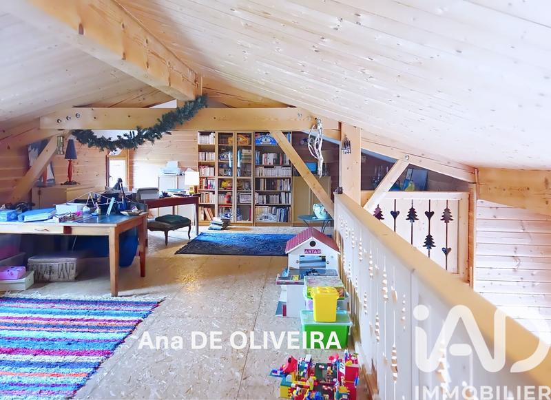 Maison - 180 m² - 5 pièces