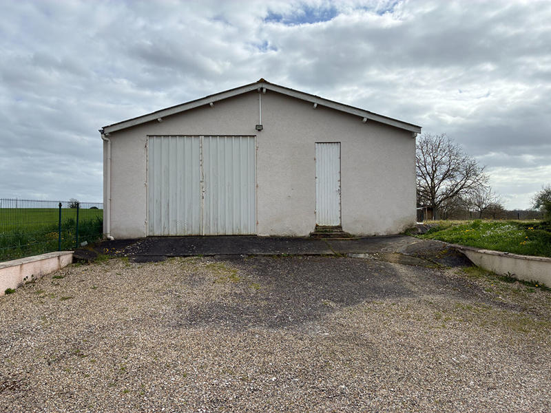 Maison - 180 m² - 5 pièces