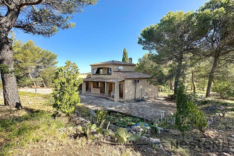 Villa - 158 m² - 6 pièces