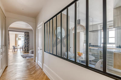 Appartement - 223 m² - 5 pièces