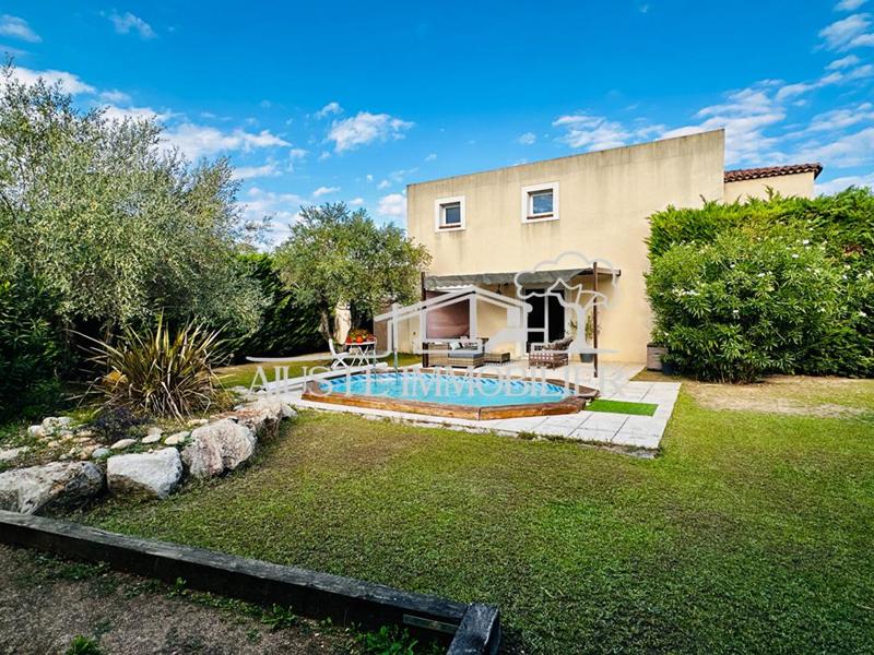 Local d'activité / Entrepôt - 300 m²