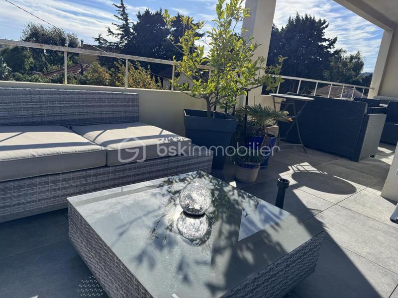 Appartement - 57 m² - 2 pièces