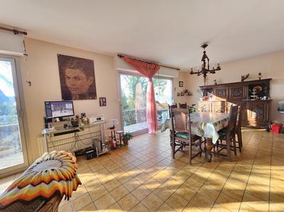 Maison - 122 m² - 6 pièces