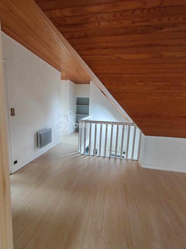 Propriété - 231 m² - 8 pièces