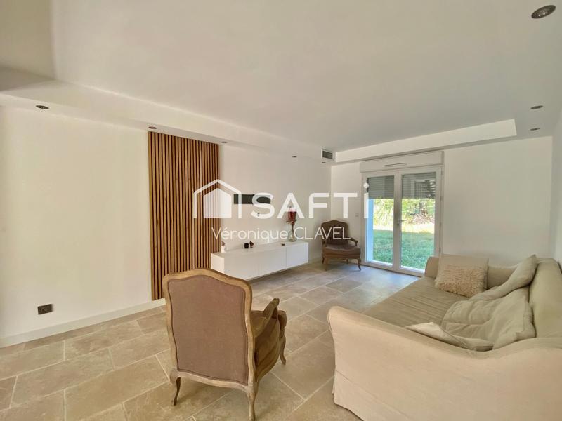 Villa - 220 m² - 7 pièces