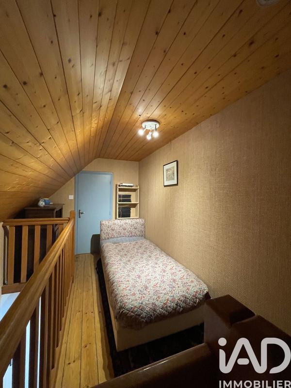 Maison - 281 m² - 11 pièces