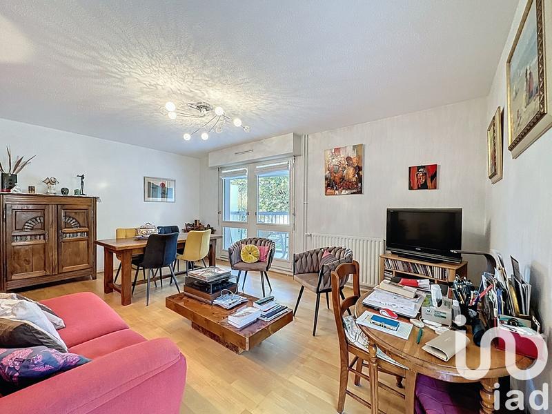 Appartement - 63 m² - 3 pièces