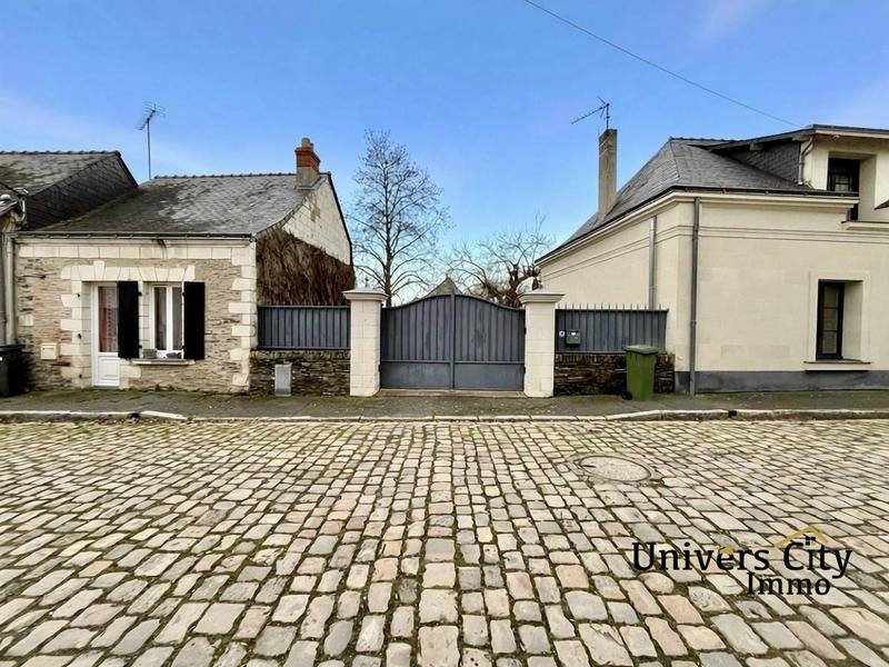 Maison ancienne - 227 m² - 8 pièces