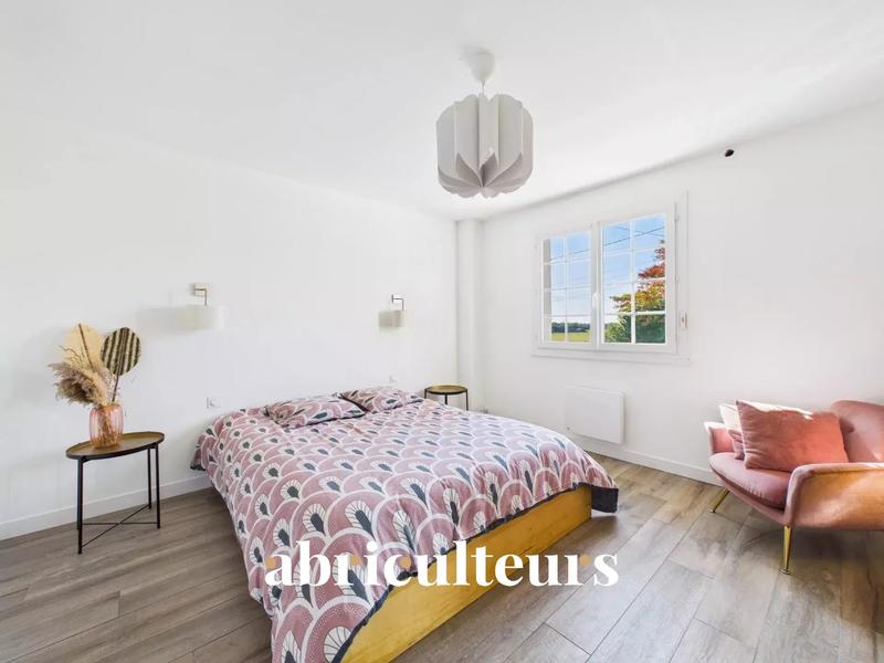 Maison - 172 m² - 7 pièces