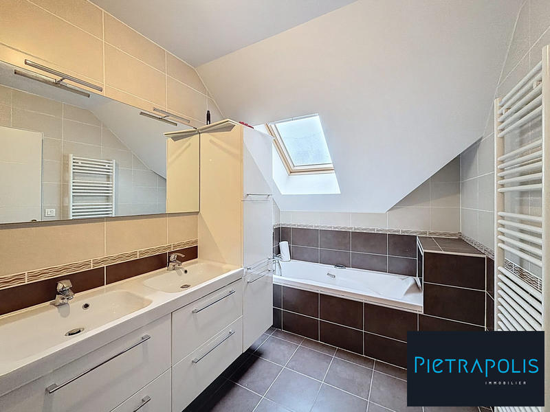 Maison - 152 m² - 5 pièces