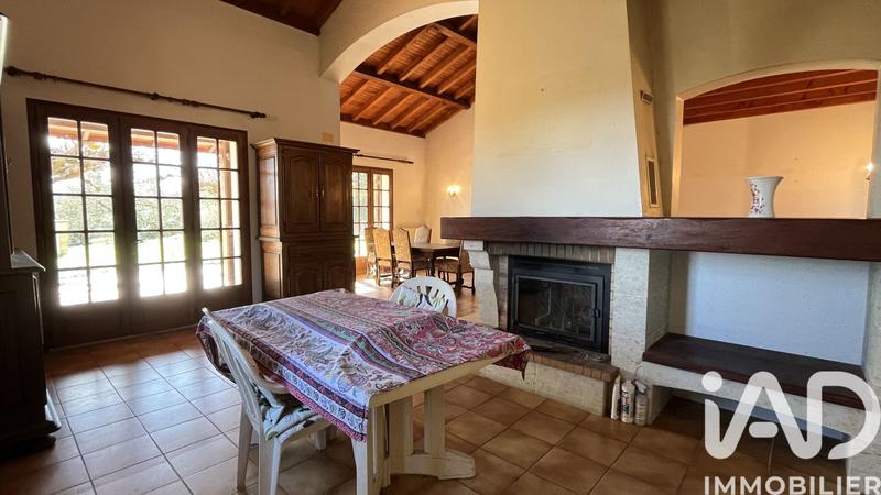 Maison - 194 m² - 8 pièces