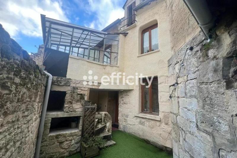 Maison - 80 m² - 4 pièces