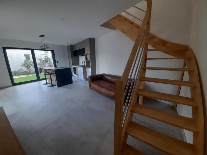 Maison - 88 m² - 4 pièces