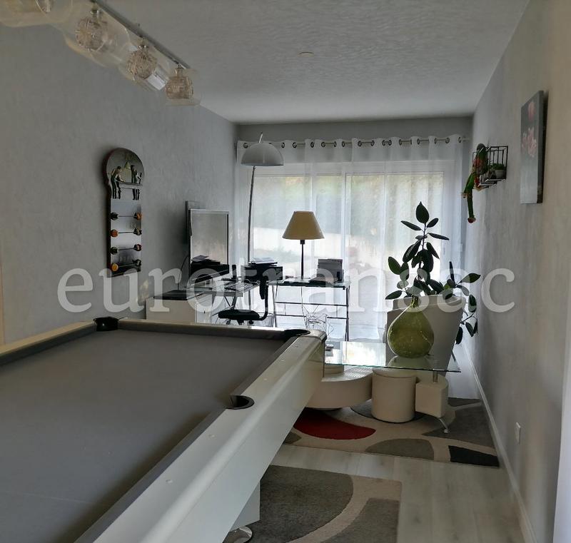 Villa - 161 m² - 4 pièces