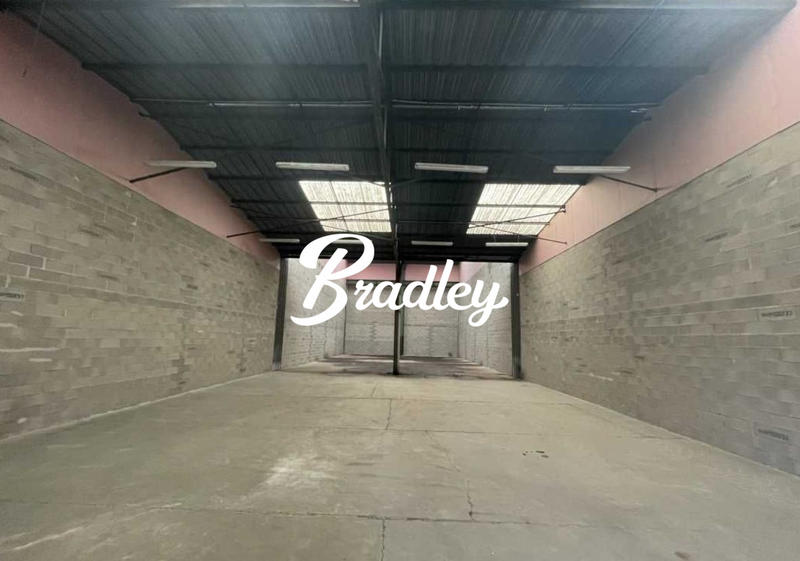 Entrepôt - 3 334 m²